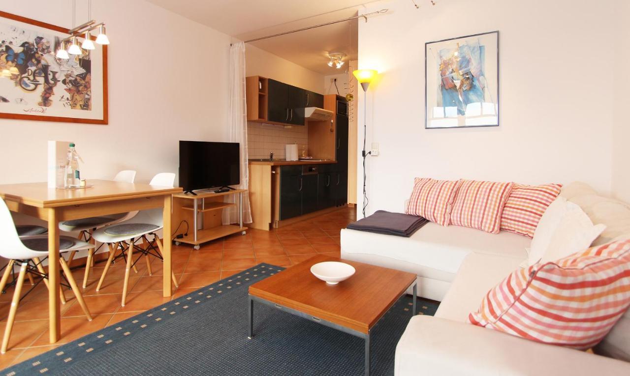 Ferienwohnung Sonnenschein - Direkte Meerlage Кюлунгсборн Экстерьер фото